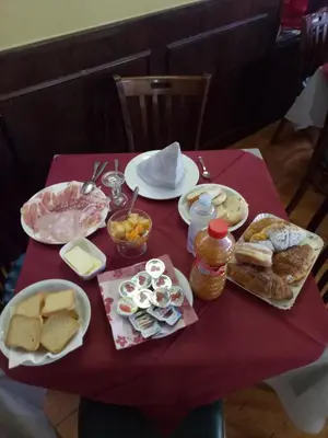 Cibo presso il bed & breakfast o nelle vicinanze