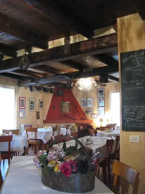 Ristorante o altro punto ristoro di Sostio a Levante