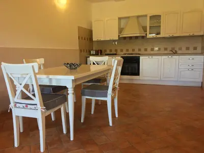 Cucina o angolo cottura di Il Borgo di Tresana Casa Marina