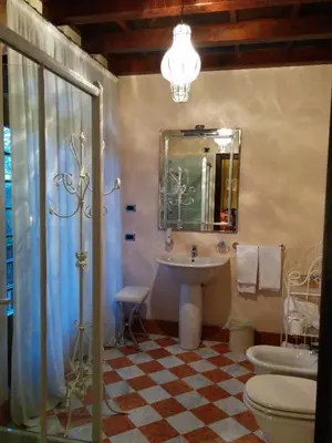 Bagno di Hotel Torre di San Martino