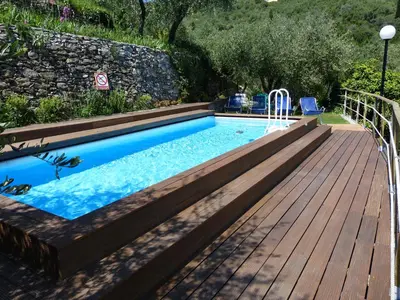 Piscina di Olive Press Lodge o nelle vicinanze