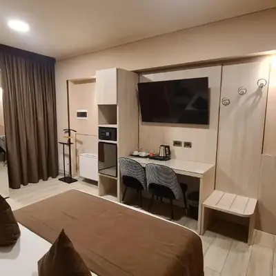 Hotel Lenotel