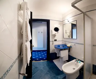 Bagno di Hotel Estense