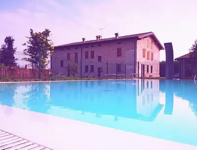 Piscina di La Garzaga Turismo Rurale o nelle vicinanze