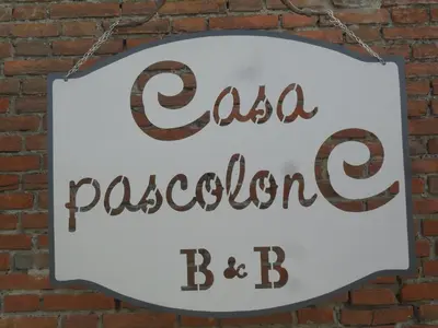 Certificato, attestato, insegna o altro documento esposto da B&B Casa Pascolone