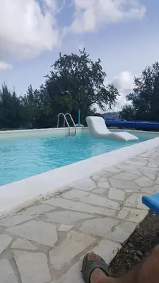 Piscina di B&B Le Peschiere o nelle vicinanze