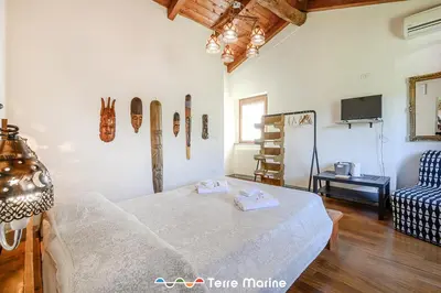 TV o dispositivi per l'intrattenimento presso L'Occhio di Santa Lucia, Terre Marine