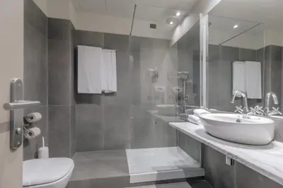 Bagno di Hotel Continental