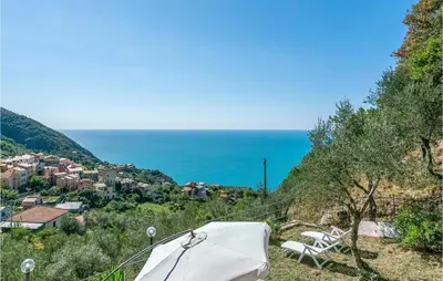 Paesaggio naturale nelle vicinanze della casa vacanze