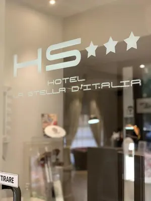 Certificato, attestato, insegna o altro documento esposto da Hotel Stella