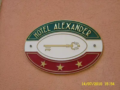 Certificato, attestato, insegna o altro documento esposto da Hotel Alexander