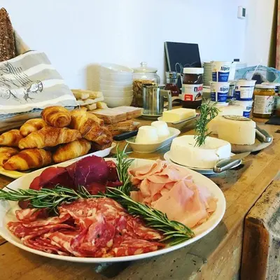 Cibo presso l'affittacamere o nelle vicinanze