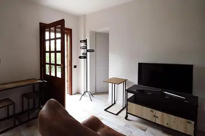 TV o dispositivi per l'intrattenimento presso LA MAESTA'