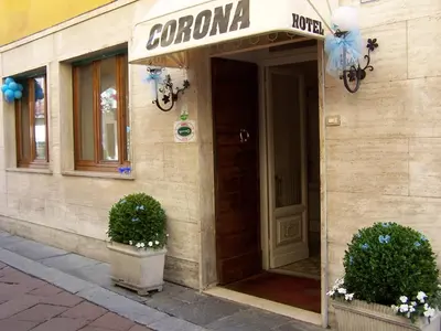 Facciata o entrata di Albergo Corona