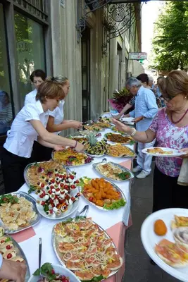 Cibo presso l'hotel o nelle vicinanze