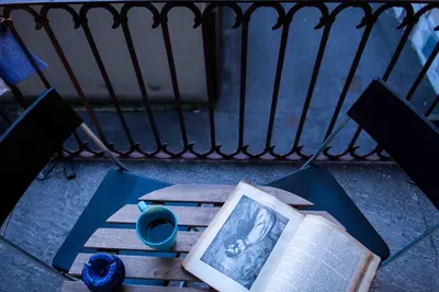 Biblioteca nell'appartamento
