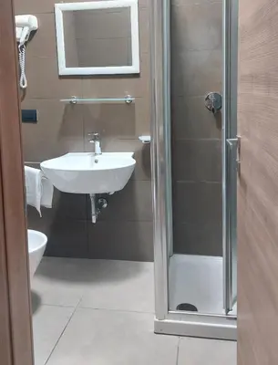 Bagno di Hotel La Torre