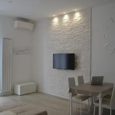 Diamond House