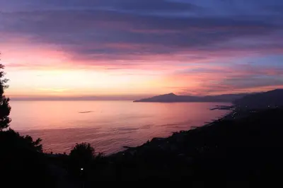 Paesaggio naturale nelle vicinanze della casa vacanze