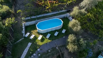 Piscina di Agriturismo La Collina Verde o nelle vicinanze