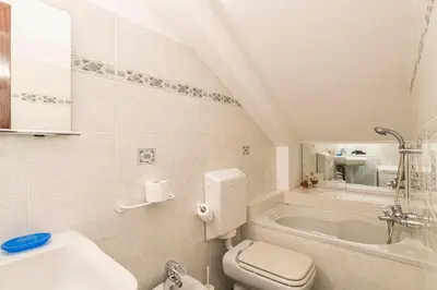 Bagno di Villa Riviera