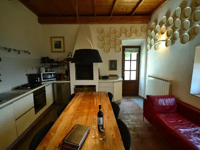 Cucina o angolo cottura di Rustic Tuscan Cottage