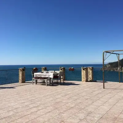 Appartamento a Moneglia