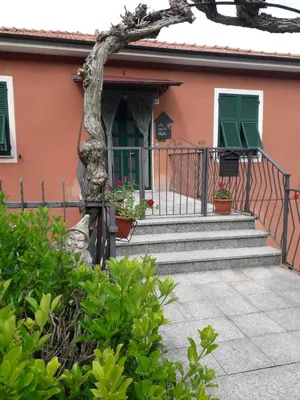 Giardino di La casa di Mirella