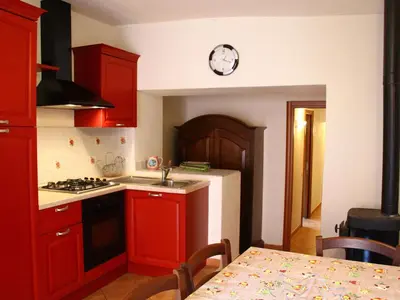 Cucina o angolo cottura di Holiday Home in Mulazzo near Tuscan Castles