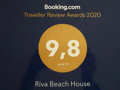 Certificato, attestato, insegna o altro documento esposto da Riva Beach House