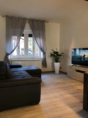 TV o dispositivi per l'intrattenimento presso caolzio39