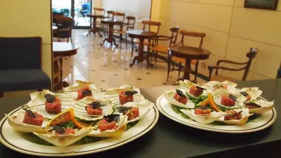 Cibo presso l'hotel o nelle vicinanze
