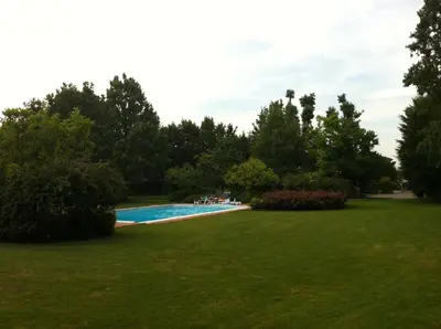 Piscina di B&B Villa Valchero o nelle vicinanze