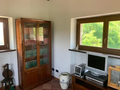 TV o dispositivi per l'intrattenimento presso FuoriPorta Affitti Brevi - Borgo Scorza