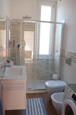 Bagno di Casa vacanze Beach House vicino alla stazione