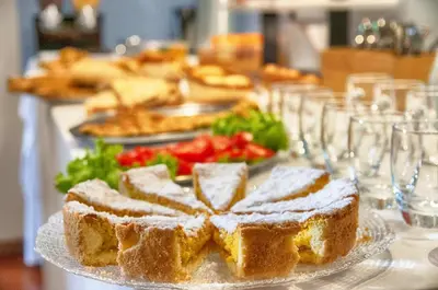 Cibo presso l'hotel o nelle vicinanze
