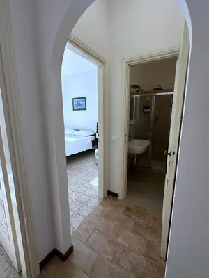 Bagno di Terrace & Parking - Holiday Home near Fegina Beach