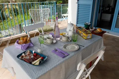Cibo presso il bed & breakfast o nelle vicinanze