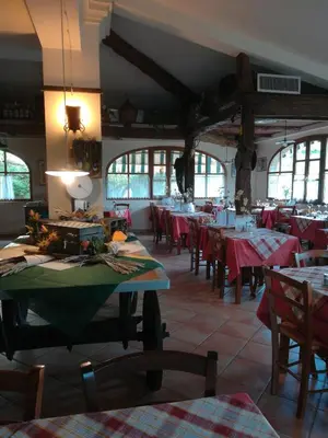 Ristorante o altro punto ristoro di Giunasco