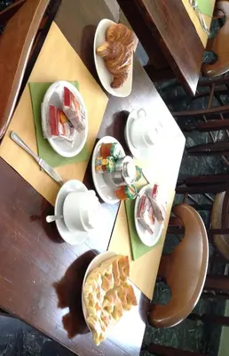 Cibo presso l'hotel o nelle vicinanze