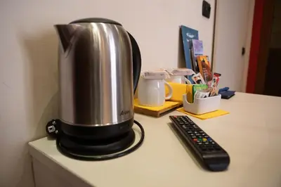 Set per la preparazione di tè e caffè presso Il Piccolo Piacenza