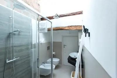 Bagno di Luna Sul Tetto