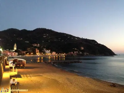 Paesaggio naturale nelle vicinanze della villa