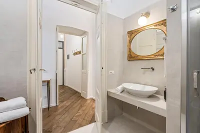 Bagno di GuestHost - Palazzo della Pilotta Roomy and Quiet Flat