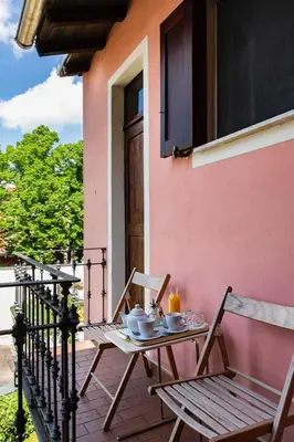 Balcone o terrazza di B&B AL DUCALE and APARTMENTS