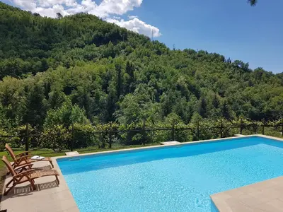 Piscina di Il Bosco di Campo Marzano green & sky o nelle vicinanze