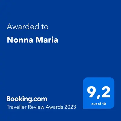 Certificato, attestato, insegna o altro documento esposto da Nonna Maria