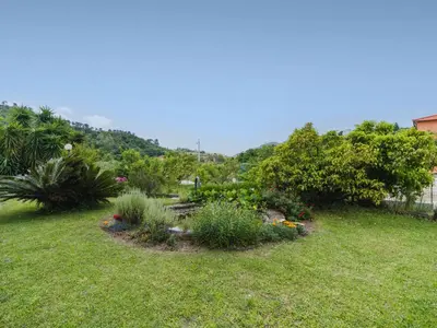 Paesaggio naturale nelle vicinanze della casa vacanze
