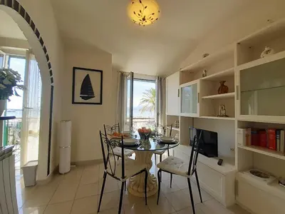 TV o dispositivi per l'intrattenimento presso House La Baia delle Favole by Holiday World