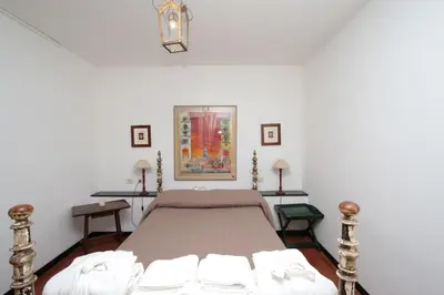 Letto o letti in una camera di Villa La Pietra - Luxury location in Levanto, 5 Terre